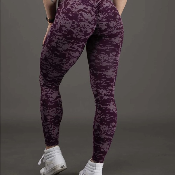 Violate The Dress Code - Vice Purple Camo Leggings - Picture 6 of 7